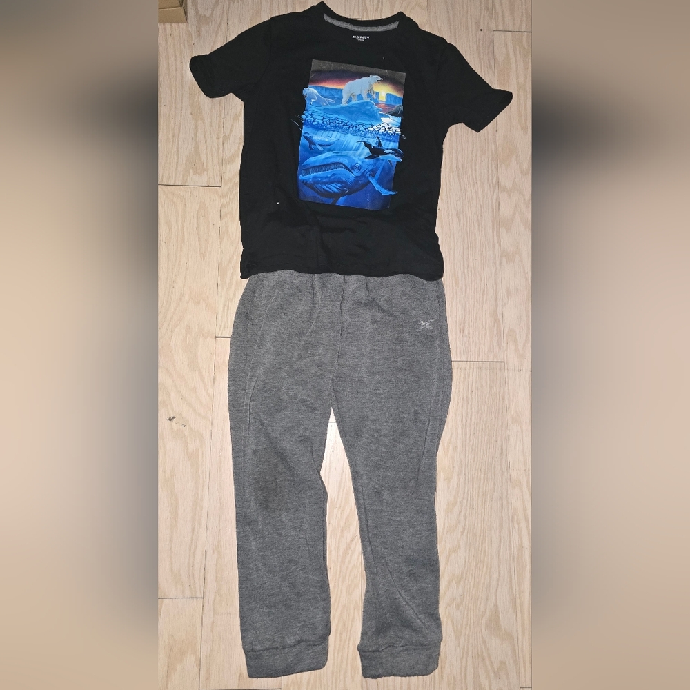 Kids Black t-shirt and Gray Bottoms